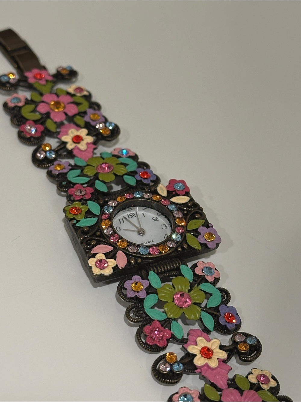 Mimenx MX Design Floral Crystal Accent Bracelet Watch - Multicolor - Picture 5 of 6